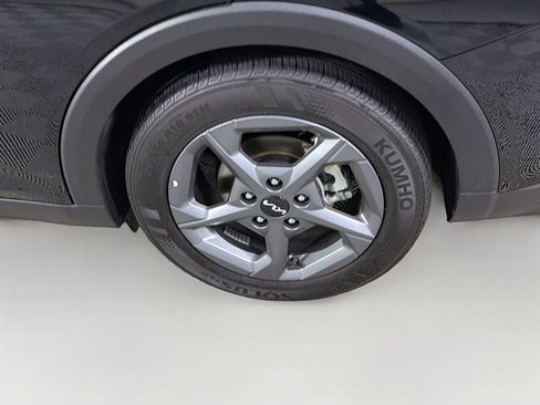 Used 2025 Kia K4 FWD image 30