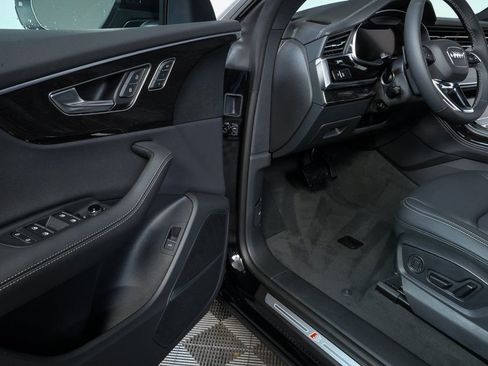 New 2026 Audi Q8 Premium Plus image 8
