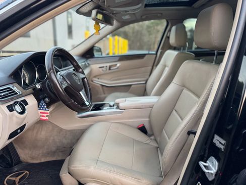 Used 2014 Mercedes-Benz E 350 Sedan image 12