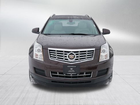 Used 2015 Cadillac SRX Luxury image 2