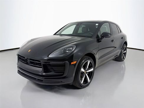 Certified 2023 Porsche Macan Turbo AWD/4WD image 1