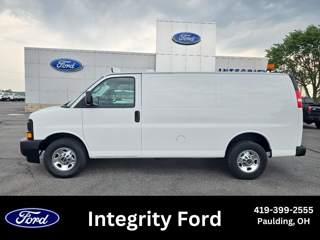 Used 2017 GMC Savana 2500 w/ All Terrain Package RWD image 1