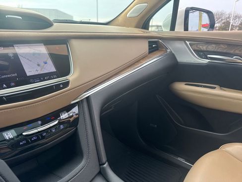 Used 2023 Cadillac XT5 Premium Luxury w/ Platinum Package image 22