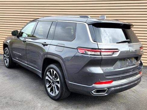 Used 2022 Jeep Grand Cherokee L Overland w/ Luxury Tech Group IV image 4