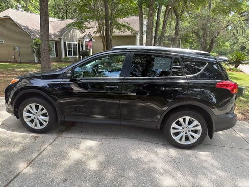 Used 2015 Toyota RAV4 Limited FWD image 5