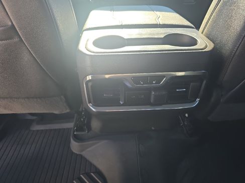 Used 2023 GMC Sierra 3500 SLT w/ SLT Convenience Package image 24