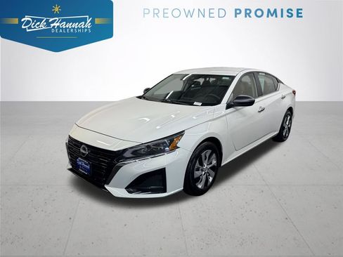 Used 2024 Nissan Altima 2.5 S FWD image 1