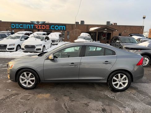 Used 2016 Volvo S60 T5 Premier image 6