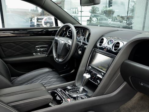 Used 2016 Bentley Flying Spur V8 AWD/4WD image 19