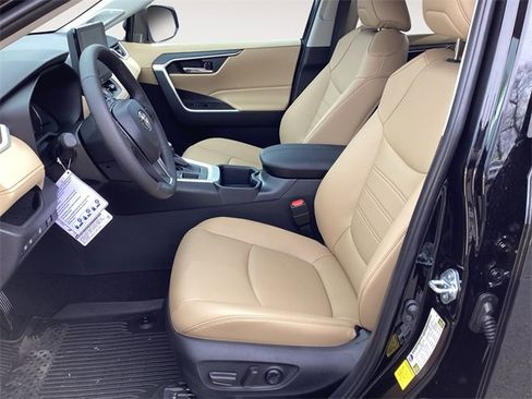 New 2025 Toyota RAV4 XLE Premium image 9
