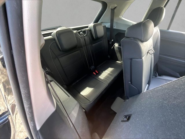 Used 2021 Volkswagen Tiguan S FWD image 30