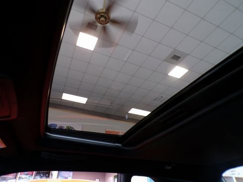 Used 2008 Dodge Challenger SRT8 image 21