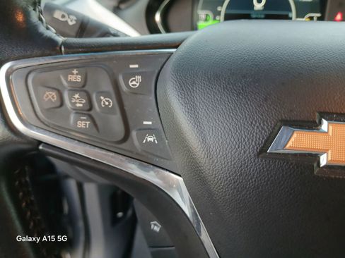 Used 2020 Chevrolet Bolt LT image 29