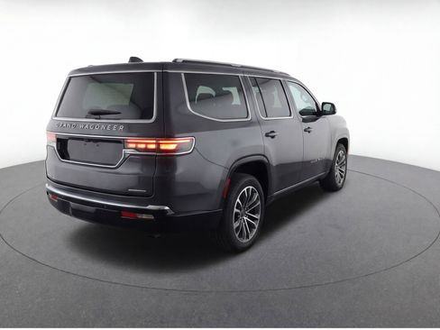Used 2023 Jeep Grand Wagoneer Series II image 9
