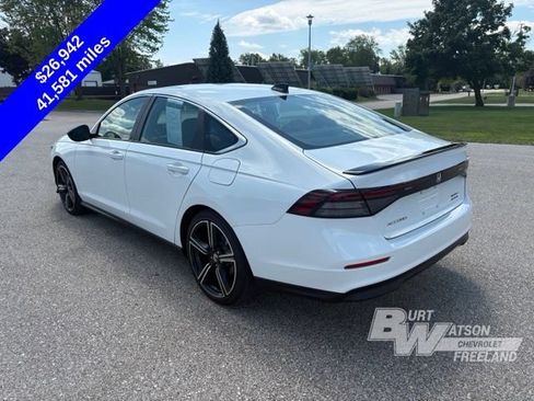 Used 2024 Honda Accord Sport image 3