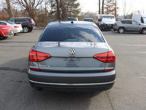Used 2016 Volkswagen Passat 1.8T SE image 7
