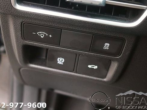 Used 2024 Hyundai Sonata SEL FWD image 23