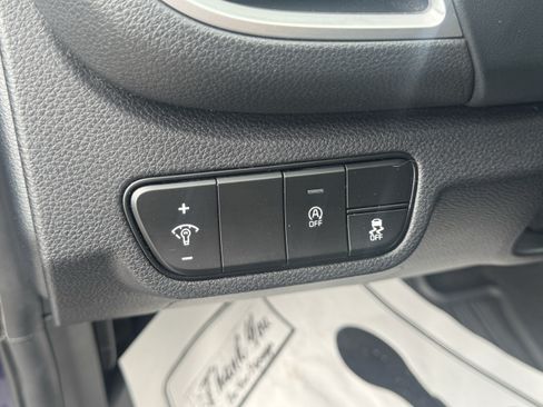 Used 2024 Kia Seltos EX AWD/4WD image 32