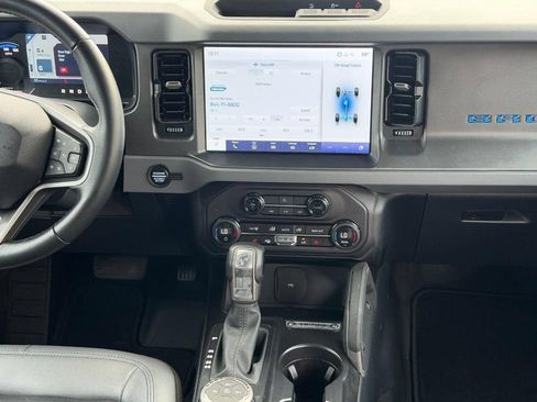 Used 2024 Ford Bronco Big Bend AWD/4WD image 13