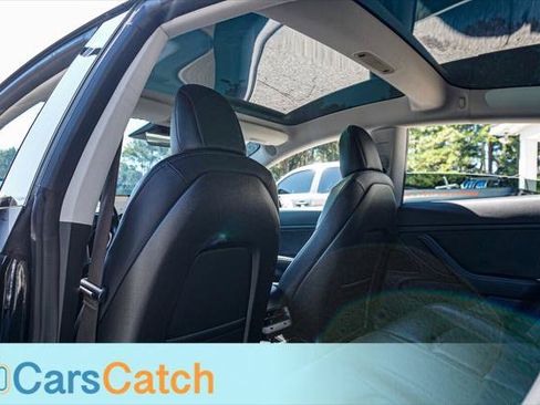 Used 2018 Tesla Model 3 Long Range RWD image 31