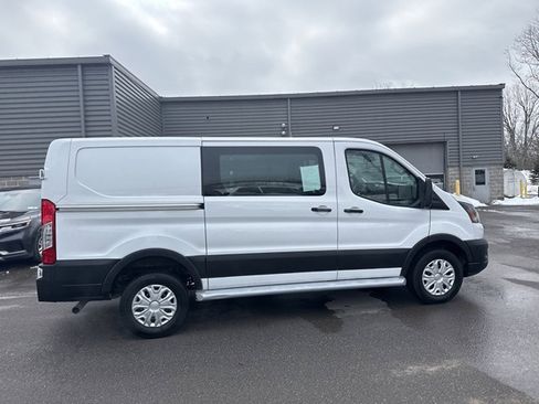 Used 2024 Ford Transit 250 Low Roof w/ Exterior Upgrade Package image 11