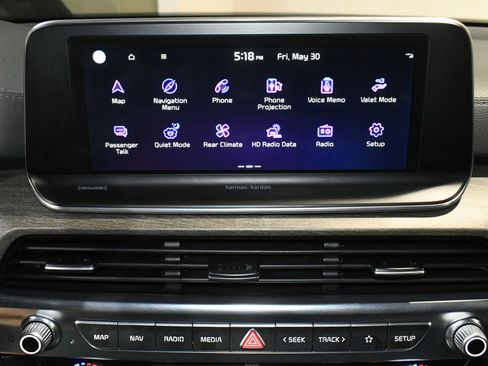 Used 2022 Kia Telluride SX w/ SX Prestige Package image 35