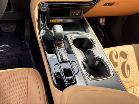 Used 2025 Lexus NX 250 FWD w/ Premium Package image 21