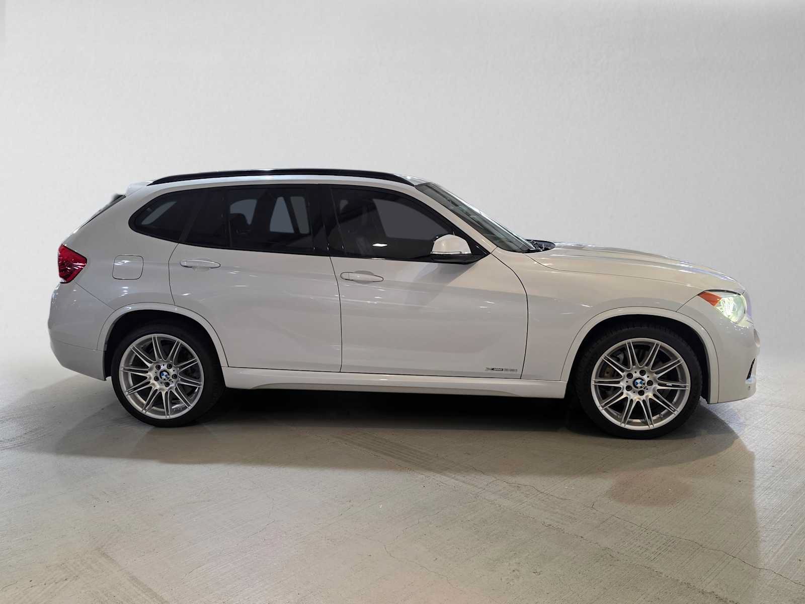 Used 2014 BMW X1 xDrive35i AWD/4WD image 2