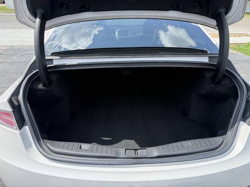 Used 2017 Lincoln MKZ Premiere FWD image 14