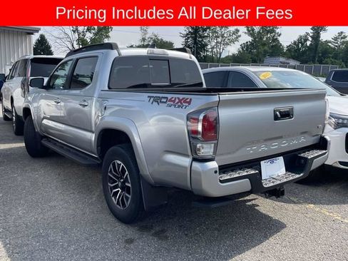 Used 2022 Toyota Tacoma TRD Sport w/ Technology Package AWD/4WD image 7
