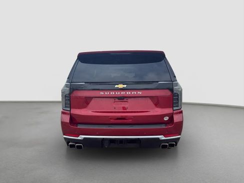 Used 2025 Chevrolet Suburban High Country w/ Sun And Tow Package AWD/4WD image 5