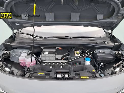 New 2026 Volkswagen ID.4 Pro AWD/4WD image 28