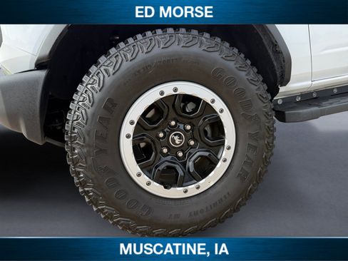 Used 2023 Ford Bronco 2-Door w/ Sasquatch Package AWD/4WD image 14