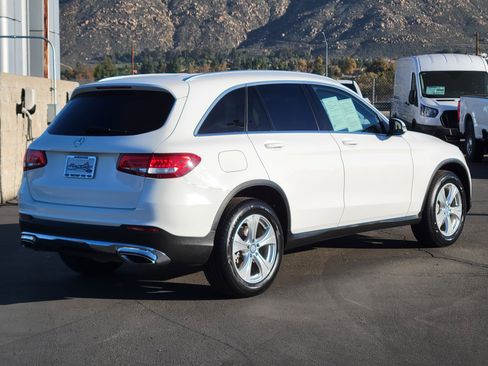 Used 2016 Mercedes-Benz GLC 300 image 2