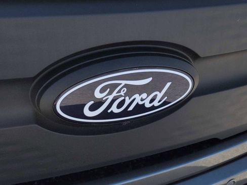 New 2025 Ford F150 Lightning Flash AWD/4WD image 17