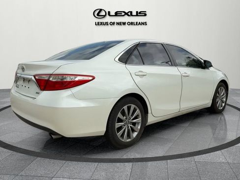 Used 2017 Toyota Camry XSE image 7
