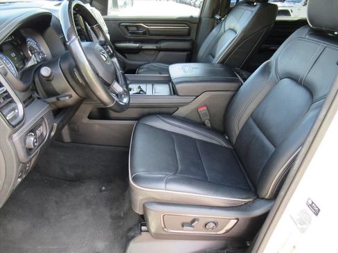 Used 2022 RAM 1500 Limited AWD/4WD image 16