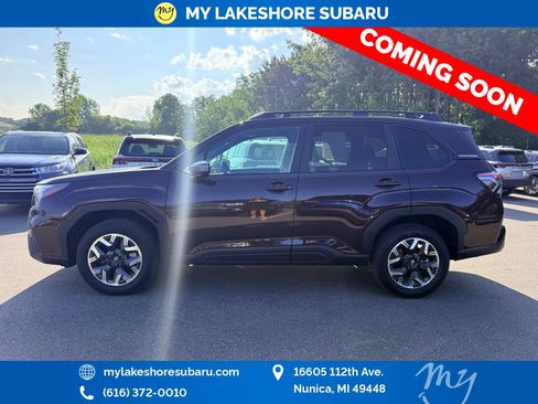 Used 2026 Subaru Forester Premium AWD/4WD image 4
