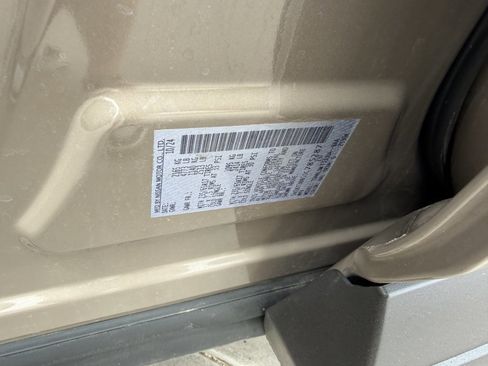 Used 2025 Nissan Rogue SV AWD/4WD image 42