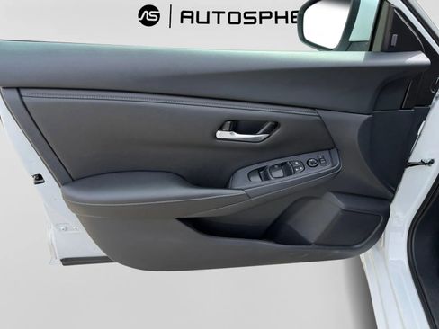 Used 2024 Nissan Sentra SV image 14