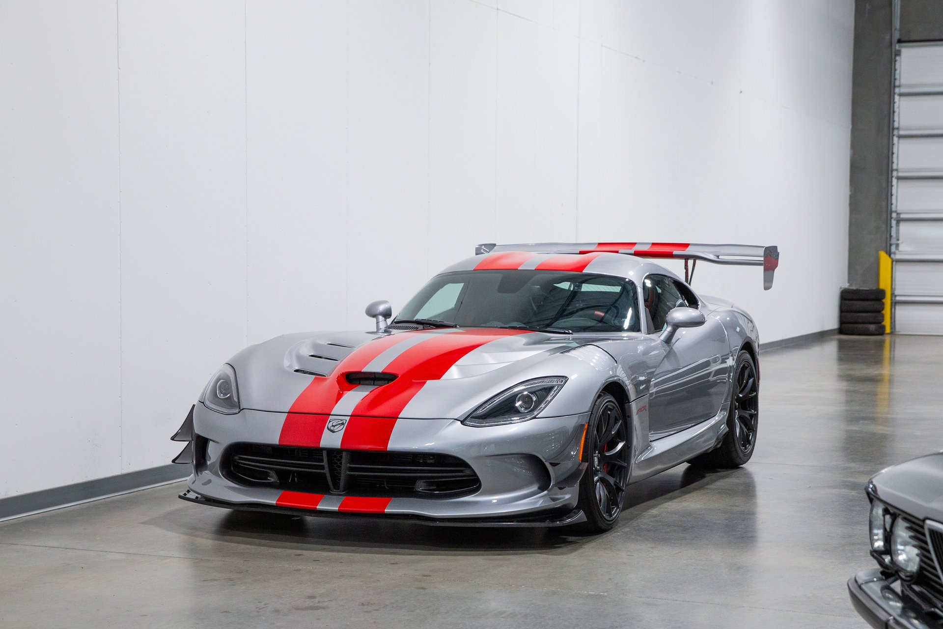 Used 2017 Dodge Viper ACR w/ Extreme Aero Package RWD image 1