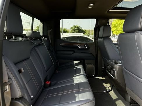 Used 2024 Chevrolet Silverado 1500 High Country AWD/4WD image 32