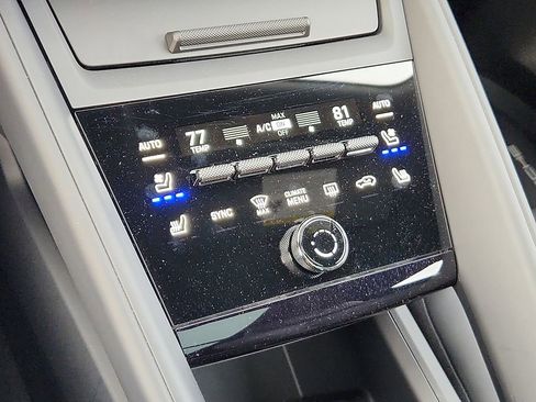 New 2026 Porsche Macan 4S Electric image 16