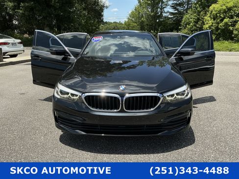 Used 2019 BMW 530i w/ Convenience Package RWD image 31