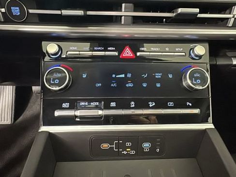Certified 2026 Hyundai Santa Fe SEL AWD/4WD image 22