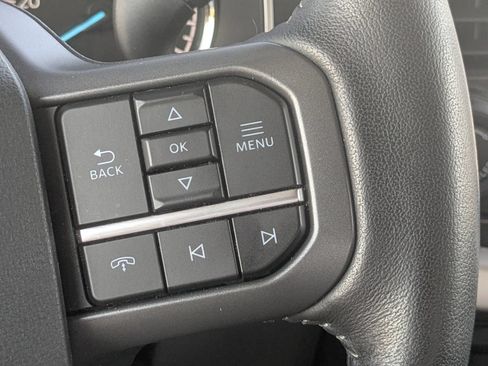Used 2022 Ford F150 XLT w/ Equipment Group 302A High AWD/4WD image 18