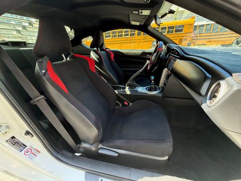 Used 2013 Scion FR-S RWD image 24