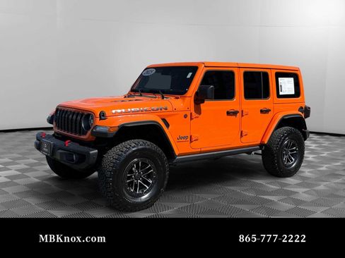 Used 2025 Jeep Wrangler Unlimited Rubicon AWD/4WD image 1