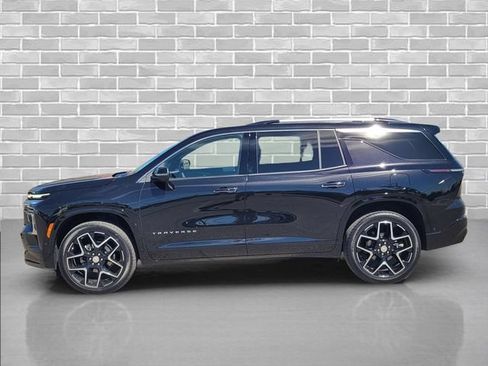 Certified 2026 Chevrolet Traverse High Country w/ LPO, Floor Liner Package AWD/4WD image 9