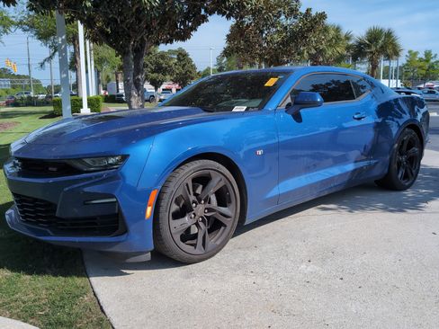 Used 2023 Chevrolet Camaro SS image 5